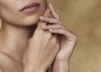 hands