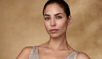 What happens with the skin’s hydrobalance as we age?